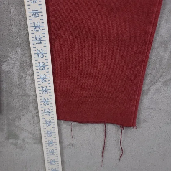 Vintage Levis 550 Mens Jeans 36x32 Red Relaxed Orange Tab 90s USA Undone Hem - Picture 9 of 12